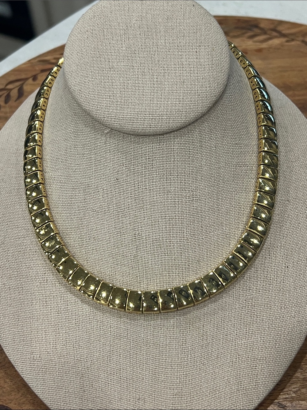 Vintage Napier Shiny Gold Collar Necklace